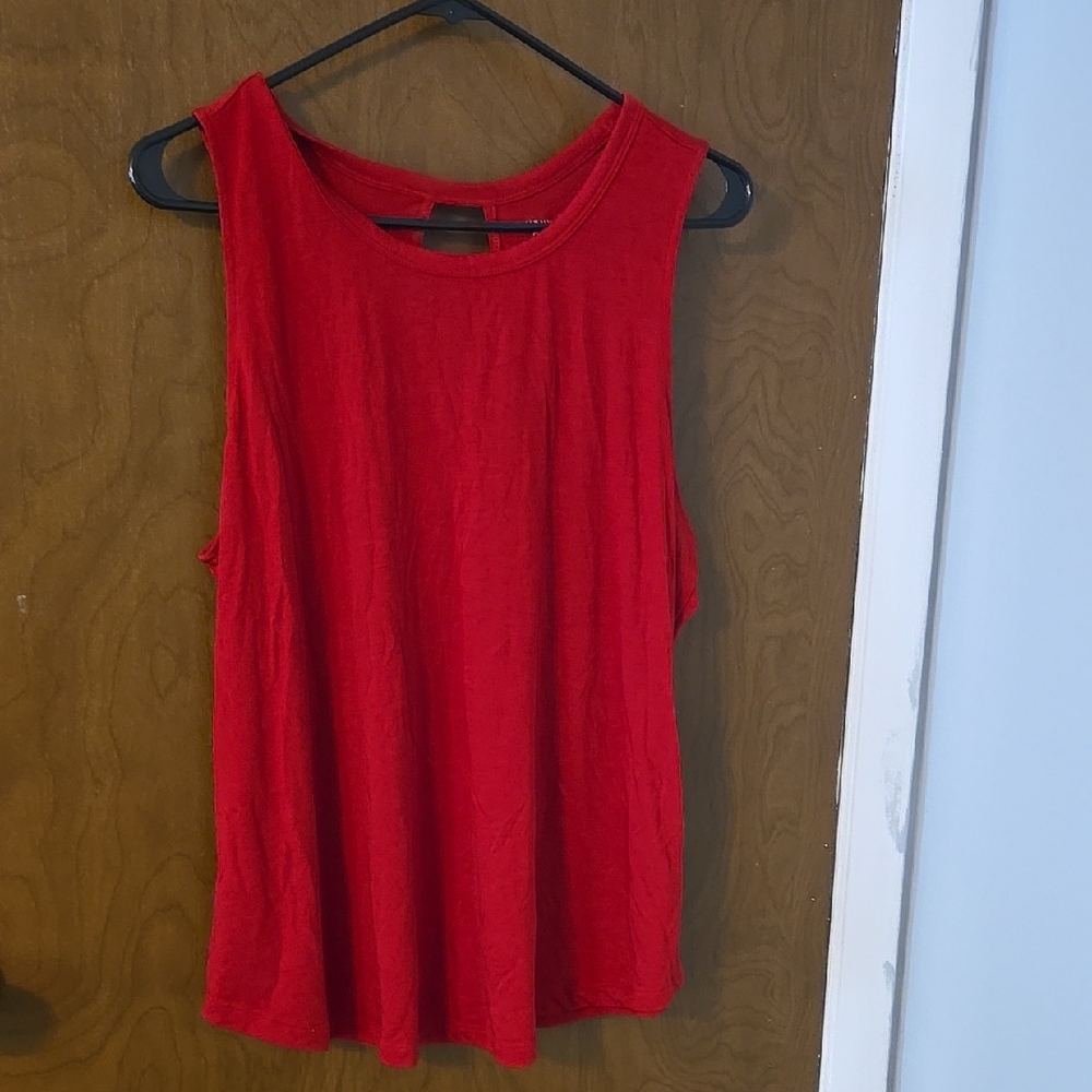 Red Sleeveless Top